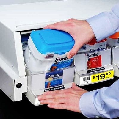 Effortlessly Dispense Infant Formula with Our Tilting Push Lever Shelf Pusher